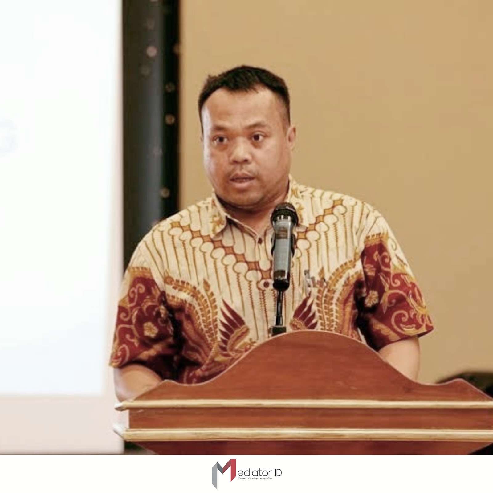 Direktur ELSAM Tuntut Persiden Keluarkan Perppu untuk Tunda dan Hapuskan UU Cipta Kerja Direktur ELSAM Tuntut Persiden Keluarkan Perppu untuk Tunda dan Hapuskan UU Cipta Kerja
