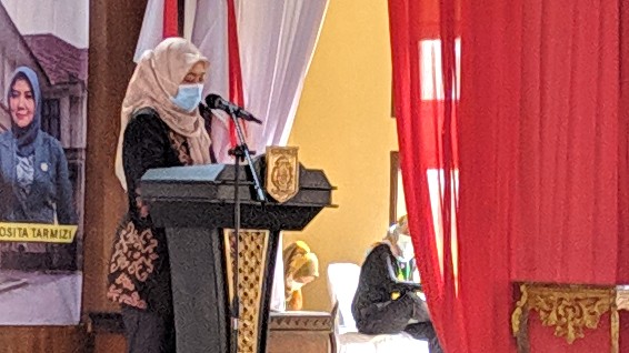 Sertijab Plh Bupati kepada Bupati dan Wakil Bupati Lamtim terpilih, Chusnunia Chalim: Pemerintah harus bersinergi tangani Covid-19