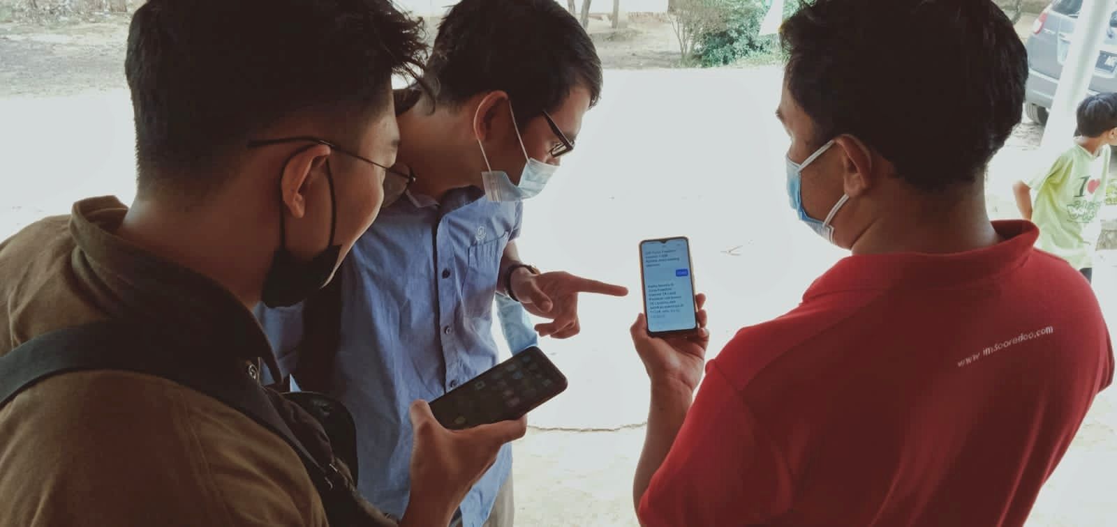 Perkuat sinyal dan layanan ke warga, Indosat Ooredoo bangun fasilitas tower jaringan BTS