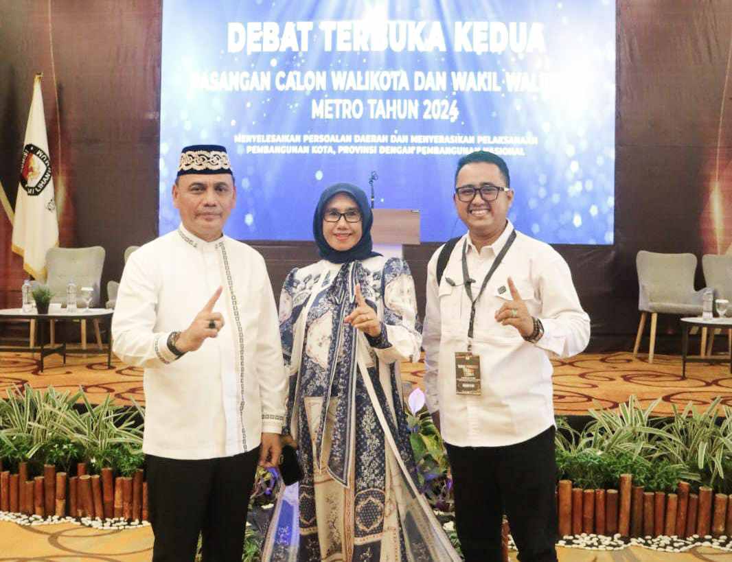 Jejak langkah haji Bambang: dari kesederhanaan menuju kepemimpinan berkelas Jejak langkah haji Bambang: dari kesederhanaan menuju kepemimpinan berkelas