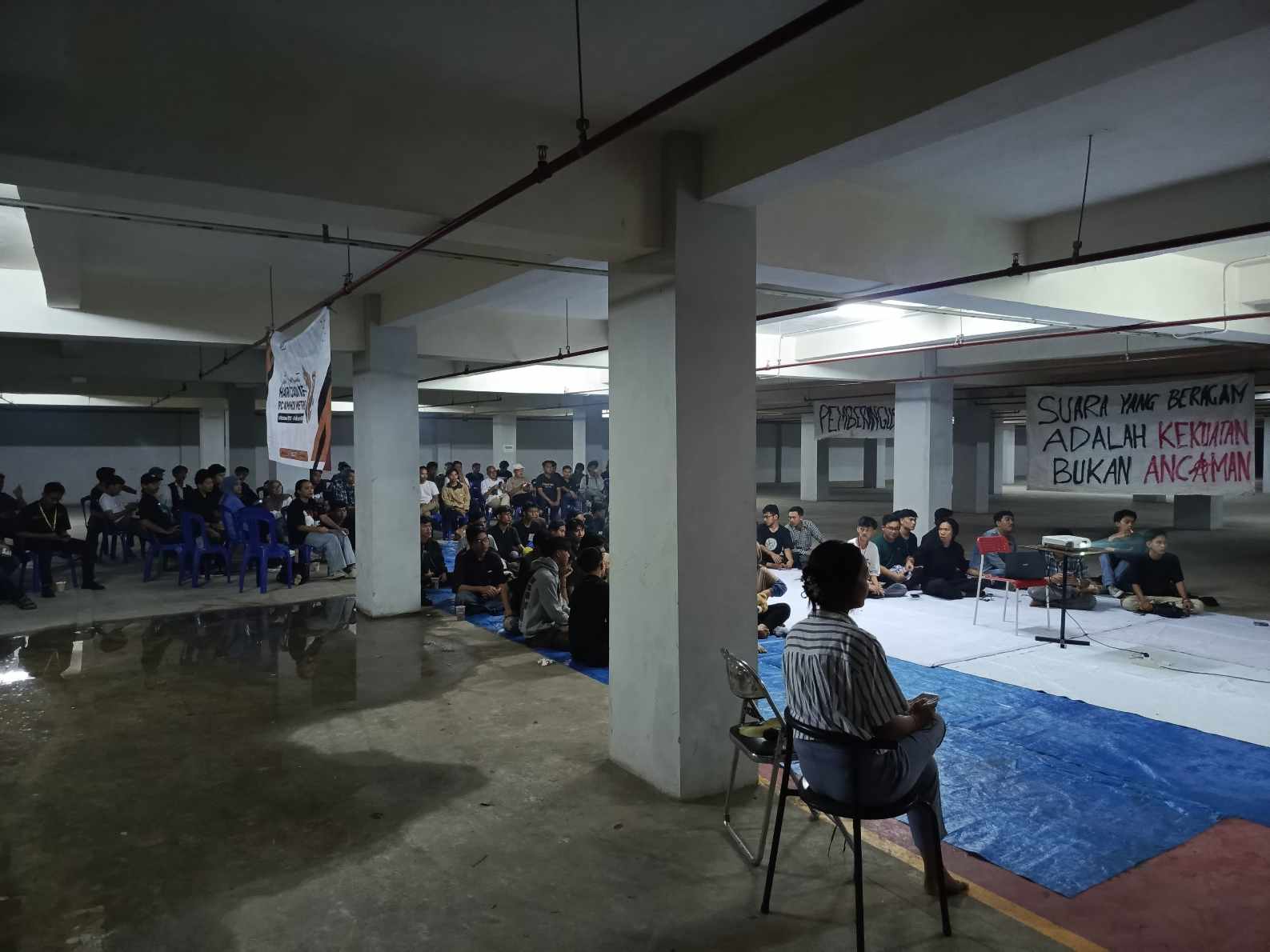 Suara dari basement, ratusan mahasiswa siap melawan kampus bobrok yang anti kritik