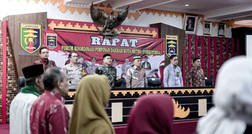 Jalan mulus, mudik leluasa: Pemkot Metro ngebut perbaikan infrastruktur jelang lebaran Jalan mulus, mudik leluasa: Pemkot Metro ngebut perbaikan infrastruktur jelang lebaran