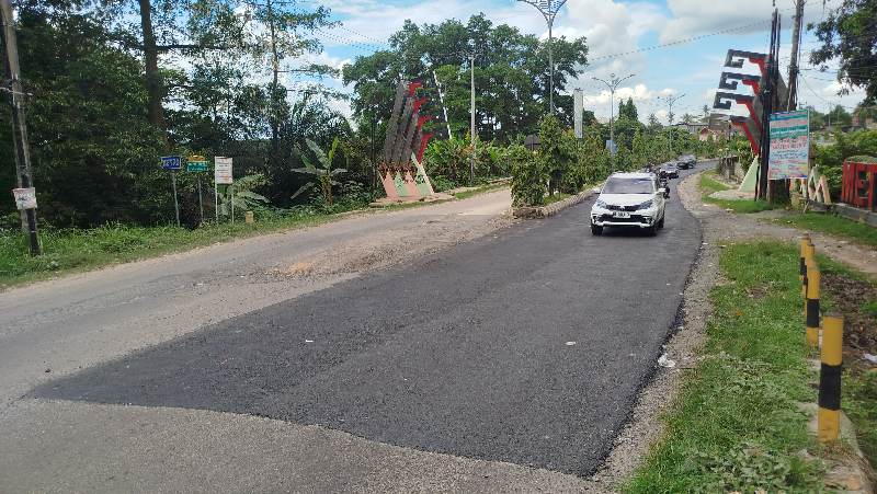 Jalan Pattimura Metro Utara mulai diperbaiki, warga harap perbaikan permanen