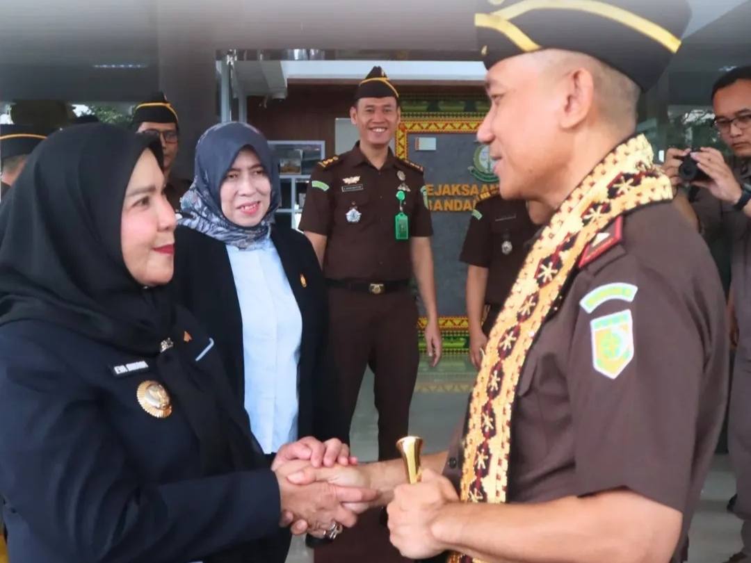 Eva Dwiana Dorong UMKM Lokal Lewat Program Mitra Adhyaksa