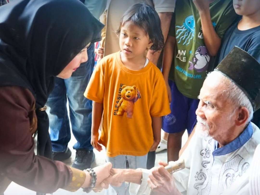 Peduli disabilitas, Wali Kota Bandar Lampung bantu warga Teluk Betung Barat
