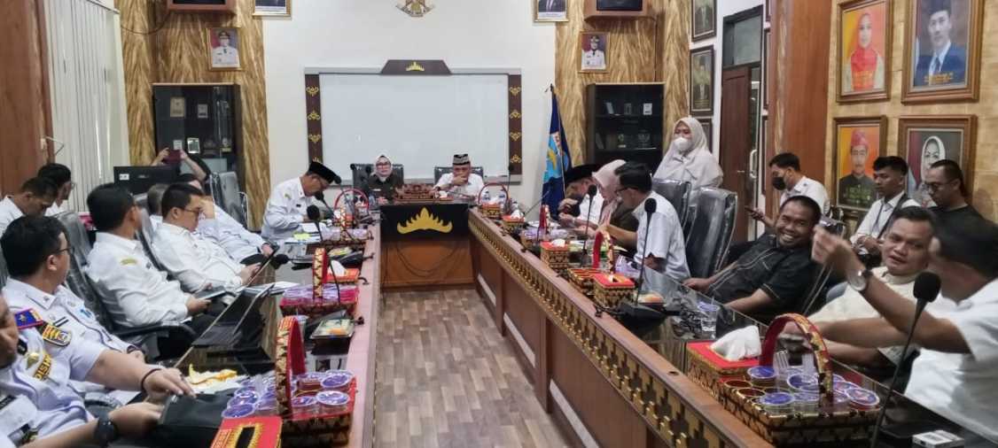 Dari terbuka jadi tertutup, rapat DPRD Metro sisakan pertanyaan soal transparansi